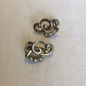 ‼️final must bundle‼️Vintage ScrewOn Earrings